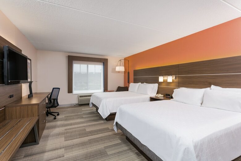 Hotel Holiday Inn Express Petersburg