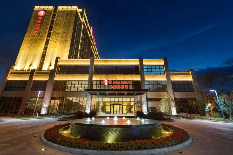 Hotel Ramada Suzhou
