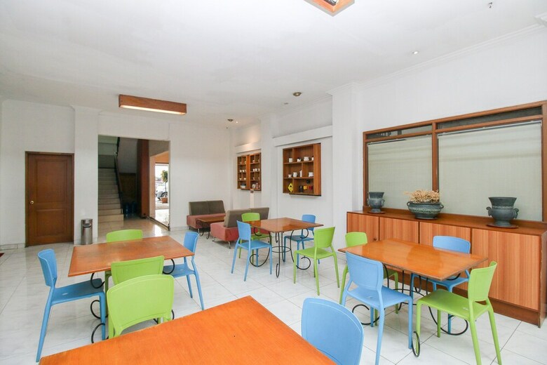 Hotel Airy Riau Progo 6 Bandung