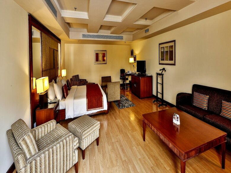 Hotel Regenta Central Klassik