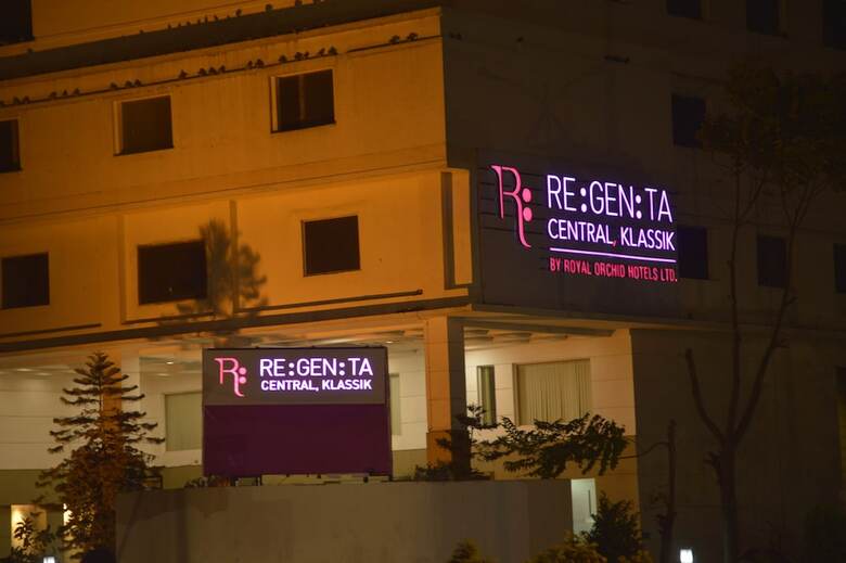 Hotel Regenta Central Klassik