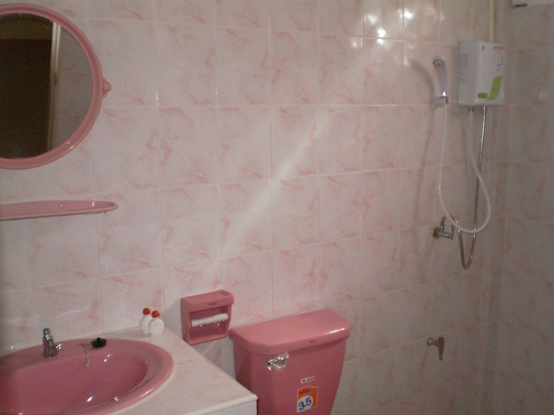 Hotel Khunnam Rimtarn Resort