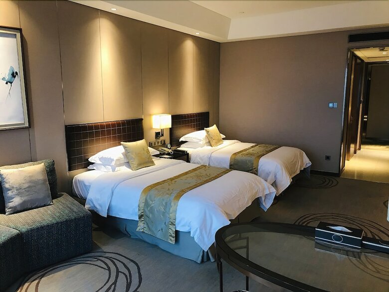 Golden Eagle Summit Hotel Yancheng