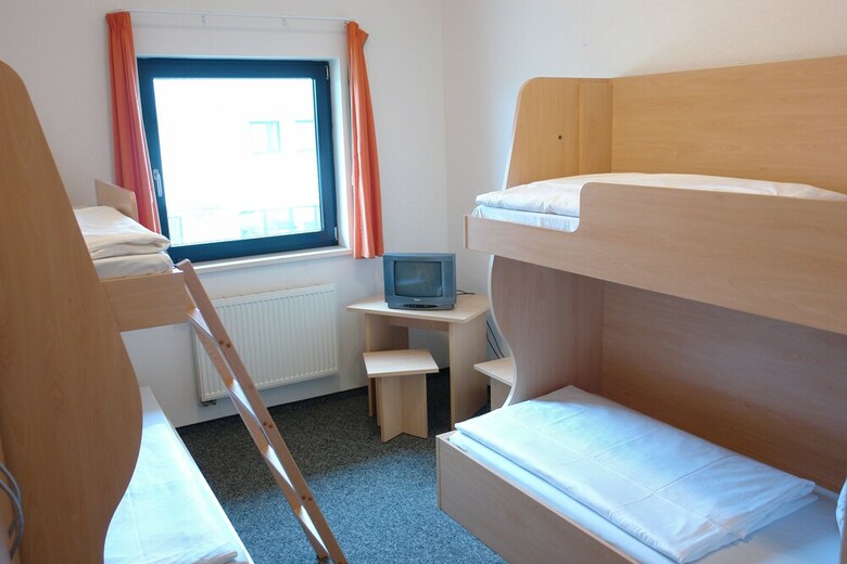 Euroville Jugend- Und Sporthotel