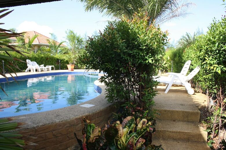Hotel Ao Thai Resort