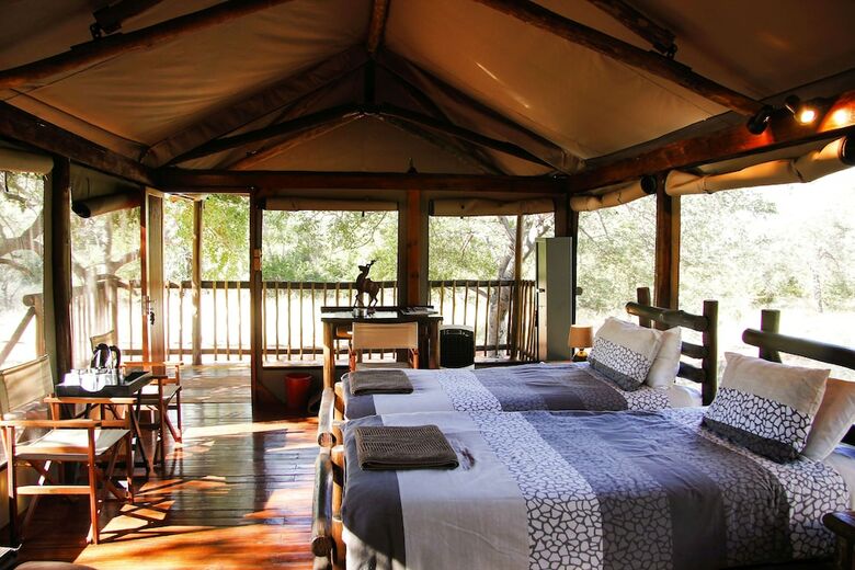 Posada Iphofolo Lodge