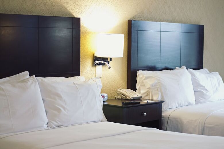 Hotel Holiday Inn Express Nuevo Laredo