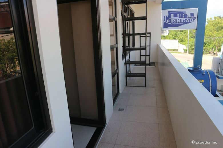 Hotel La Trinidad Pension House