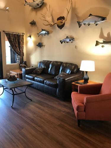 Motel Lakeshore Inn & Suites
