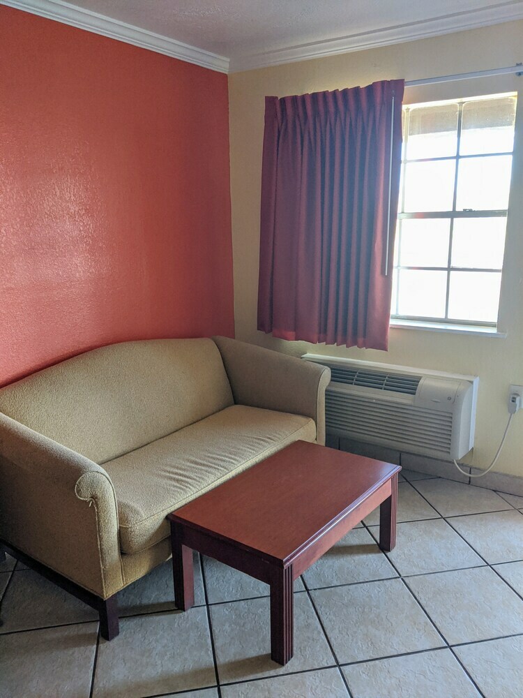 Motel Lake Houma Inn