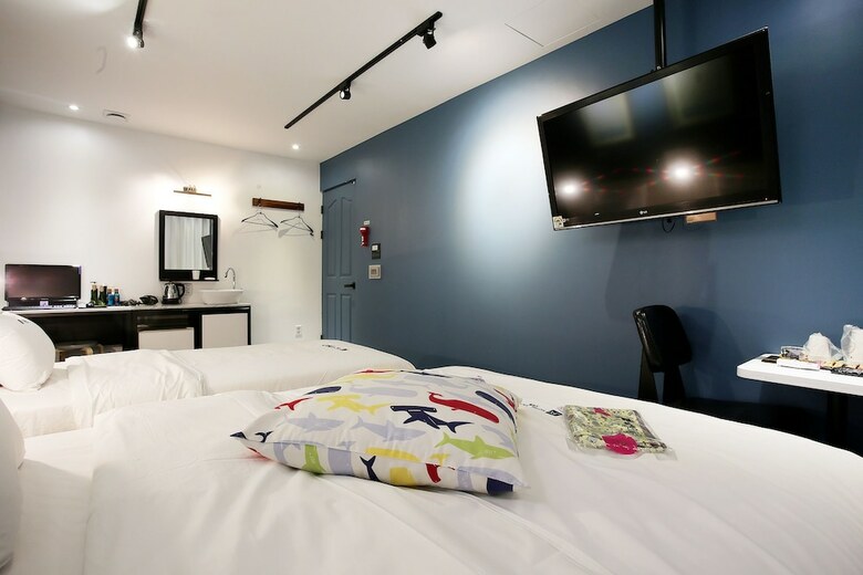 Hotel Kotel Yaja Sadang Art Gallery