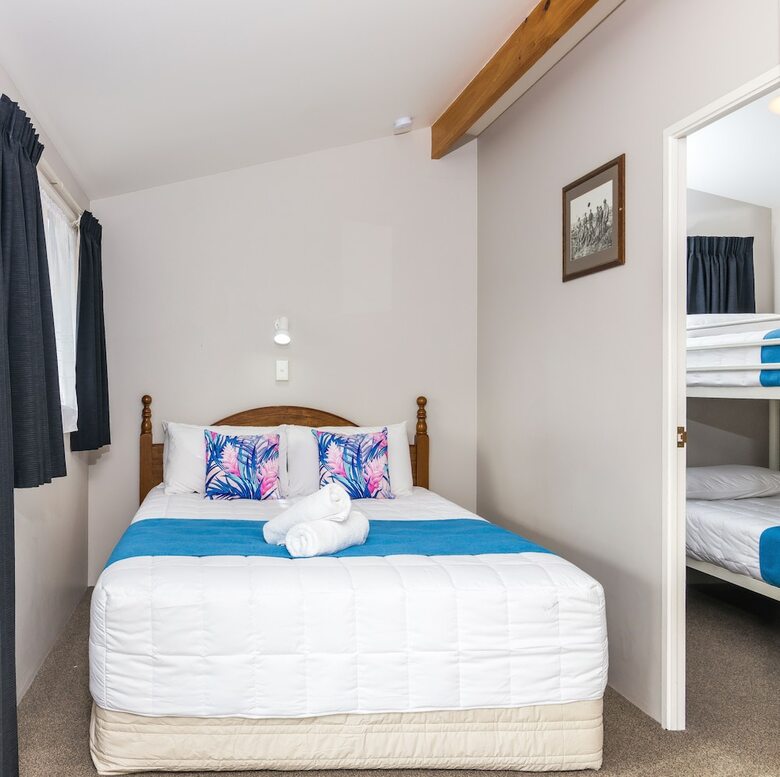 Motutere Bay Top 10 Holiday Park