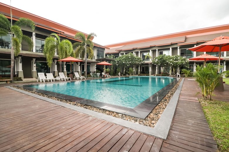 Hotel Oyo 256 P' Private Resort Cha Am