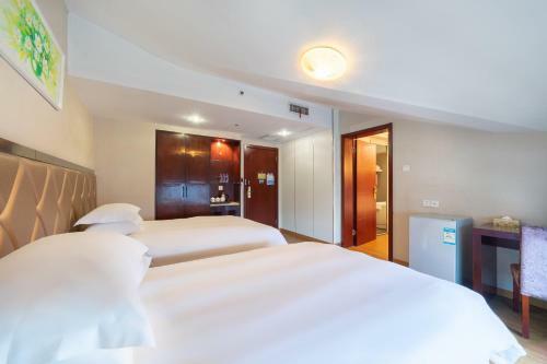 Yiwu European Cultural Theme Hotel