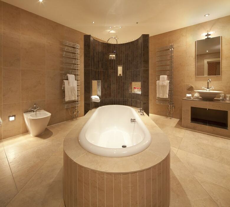 Kilworth House Hotel & Theatre
