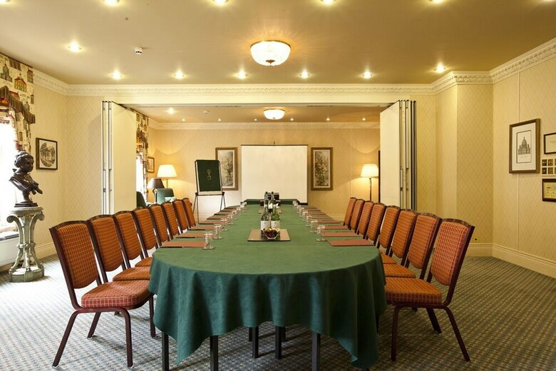 Kilworth House Hotel & Theatre