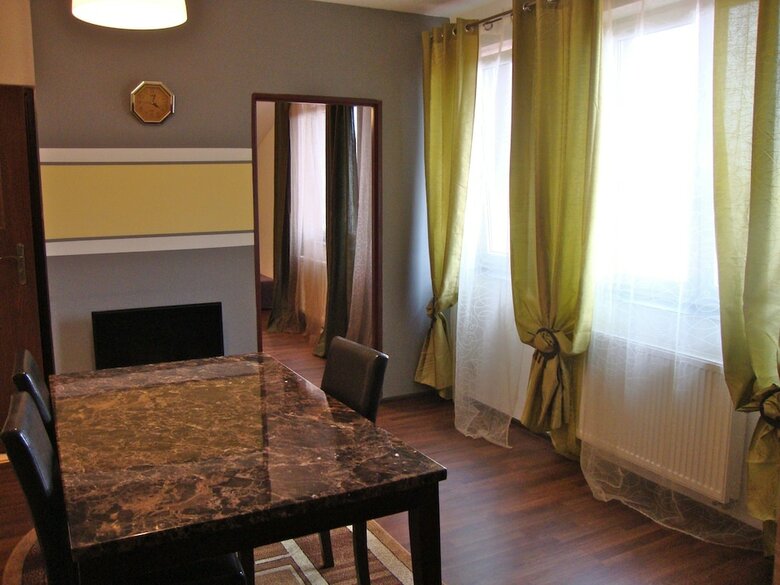 Apartamentos Dolna Suites Krak�w Poland