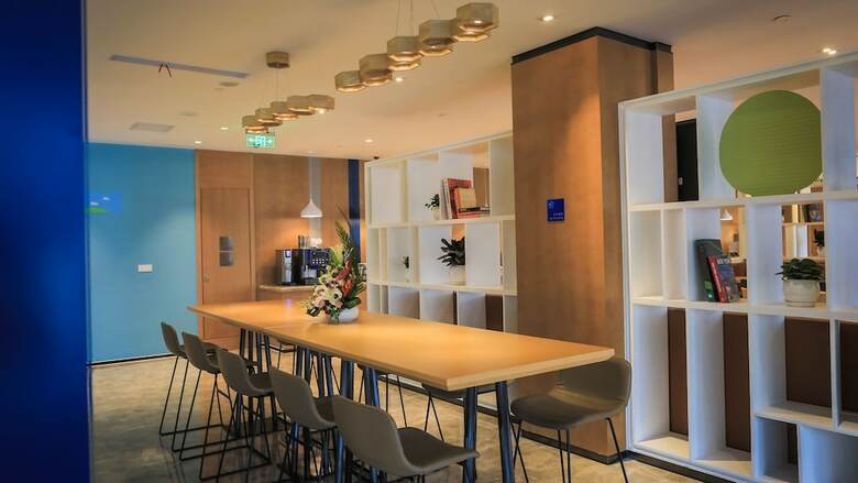 Hotel Holiday Inn Express Shanghai Pujiang
