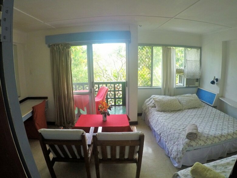 Hotel The Friendly Islander (Papiloa's Place)