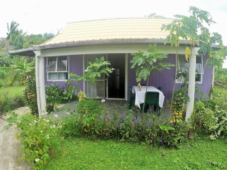 Hotel The Friendly Islander (Papiloa's Place)