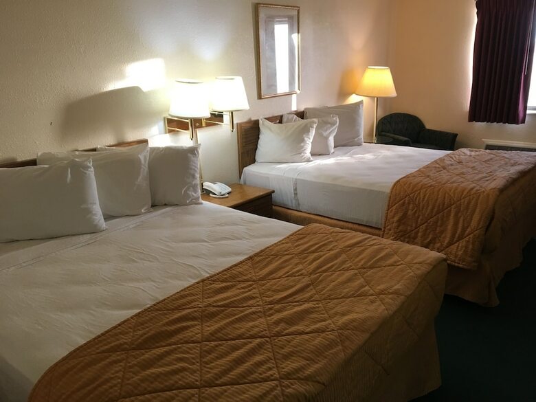 Motel Amerihost Inn & Suites - Mexico