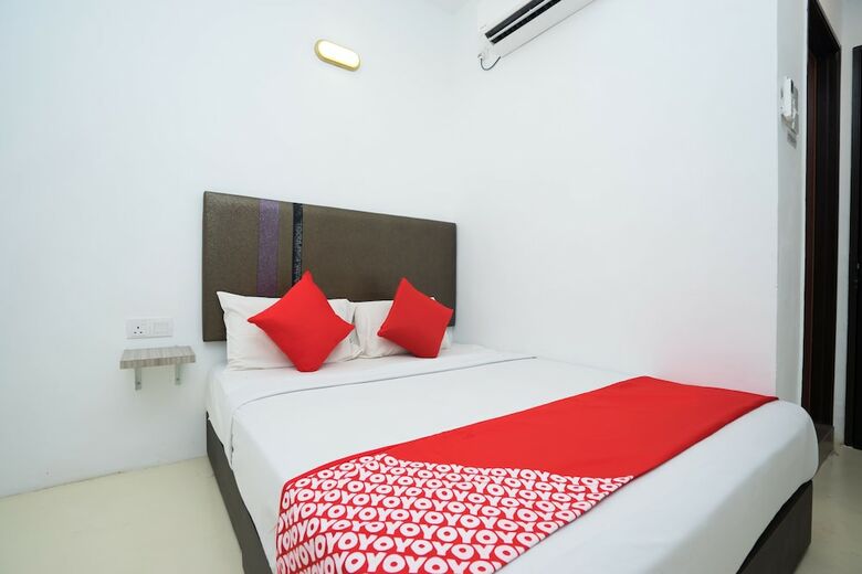 Oyo 889 Hotel Cherita Rooms