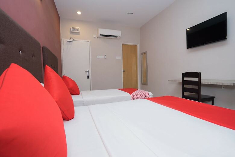 Oyo 889 Hotel Cherita Rooms