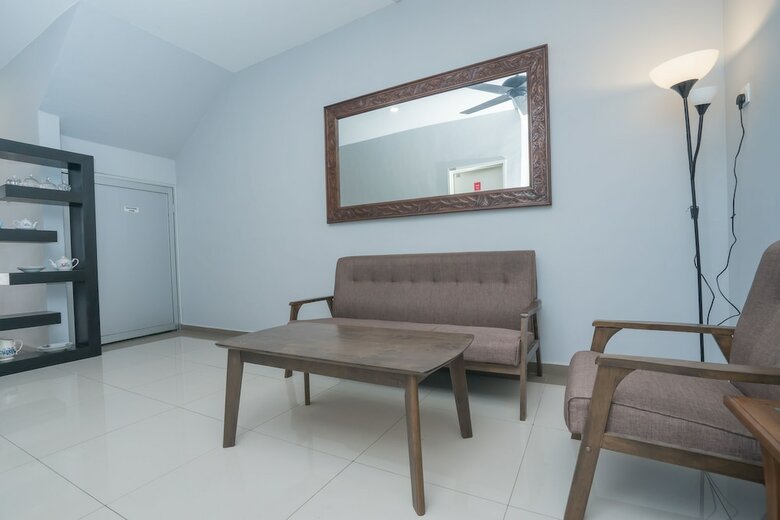 Oyo 889 Hotel Cherita Rooms