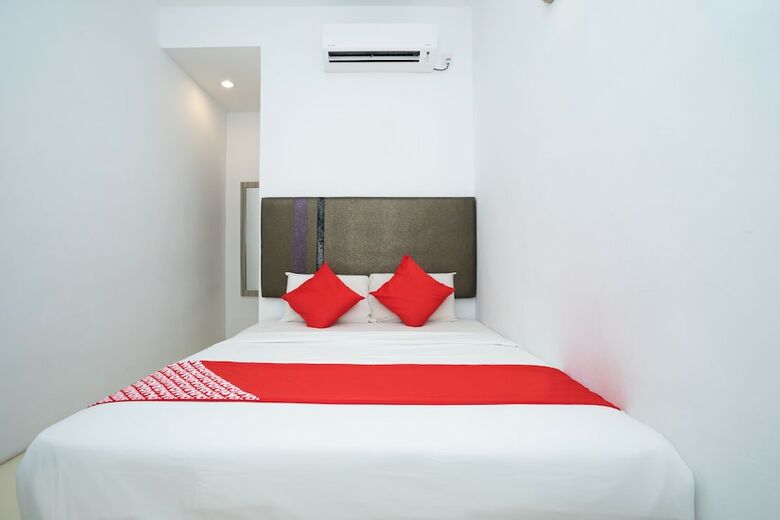 Oyo 889 Hotel Cherita Rooms