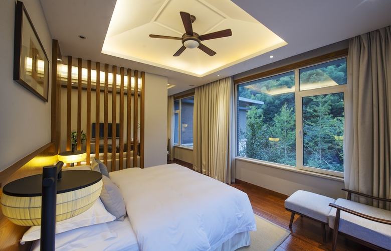 Jiuxi Cloud Valley Hotel