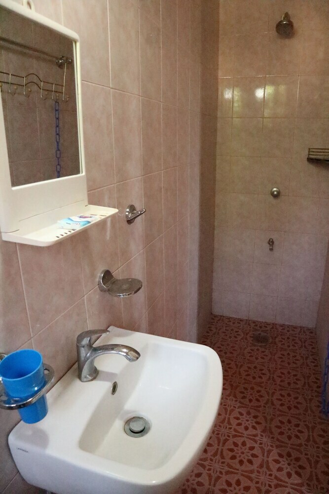Hotel Sheila's Place