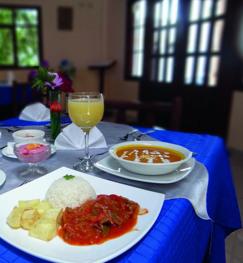 Hotel Hoster�a Imperio Real
