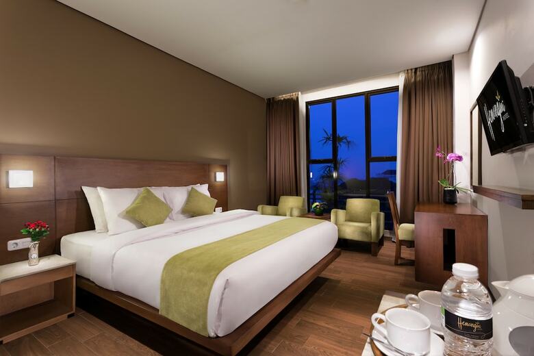 Hemangini Hotel