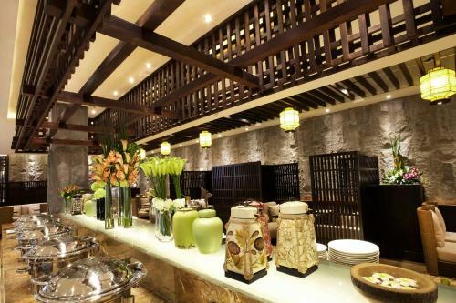 Season Boutique Hotel Longcheng Branch