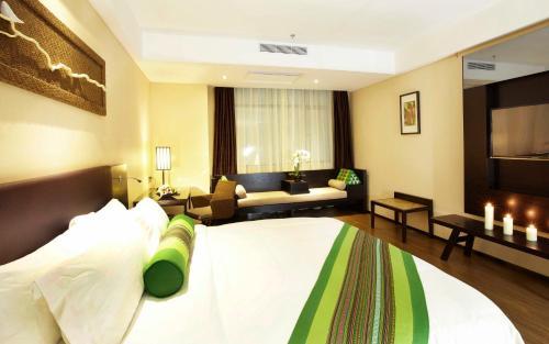 Season Boutique Hotel Longcheng Branch