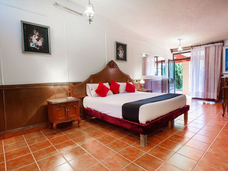 Hotel Capital O Hacienda San Antonio