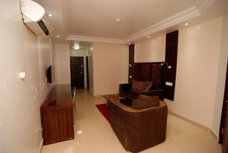 Starview Palace Hotel