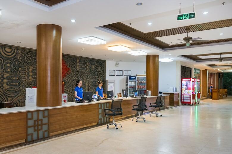 Hotel Hna Airport Express - Sanya
