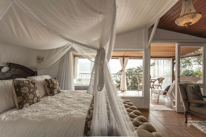 Hotel Bistr� E Guest House Isadora Duncan