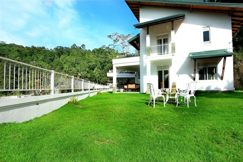 Sunlit Villa