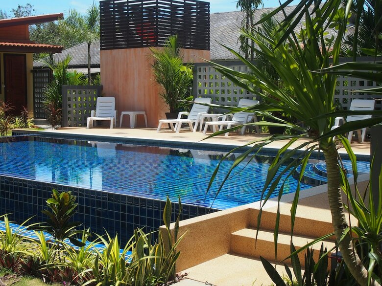 Hotel At Bangsak Resort