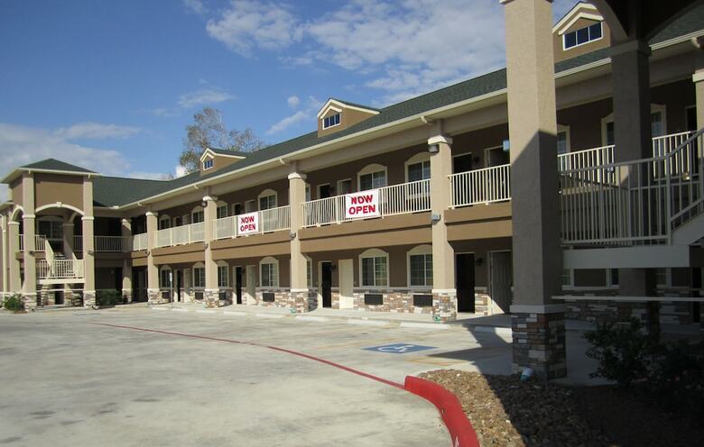 Motel Highlands Suites