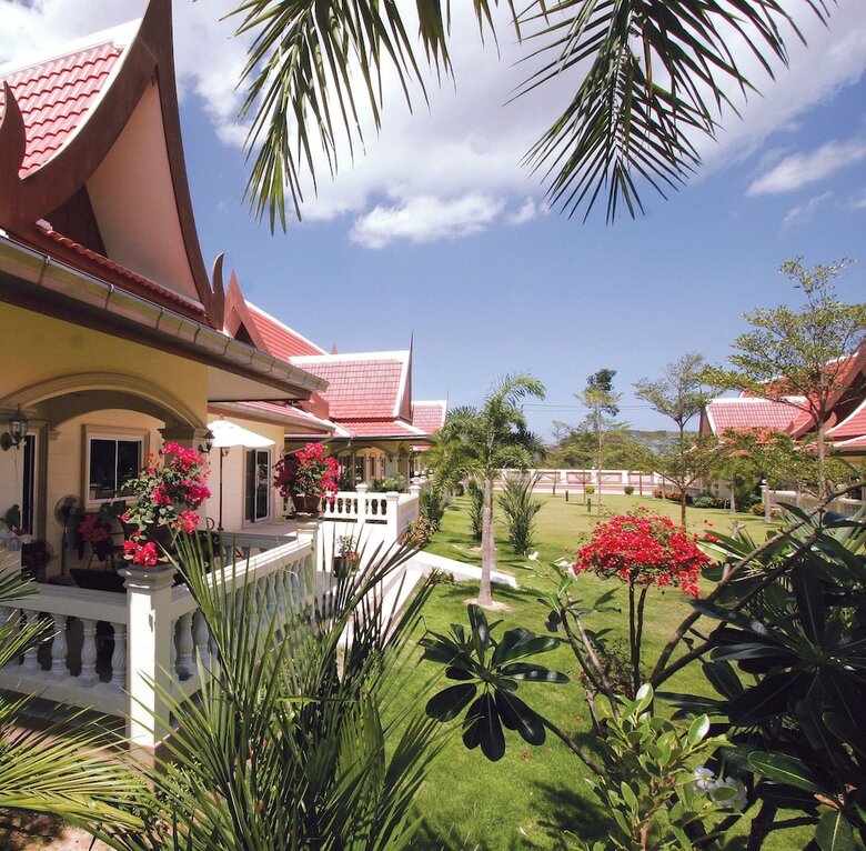Aparthotel Bang Sarey Nordic Resort