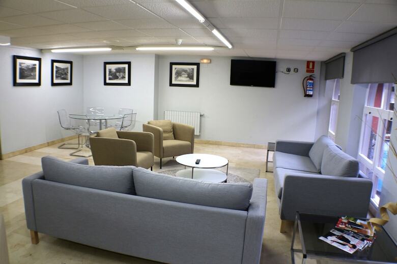 Hotel Picos De Europa