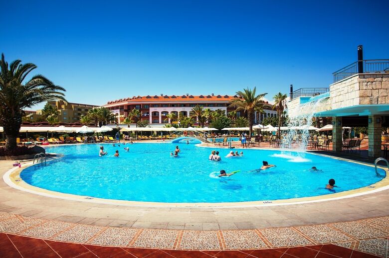 Club Hotel Turan Prince World