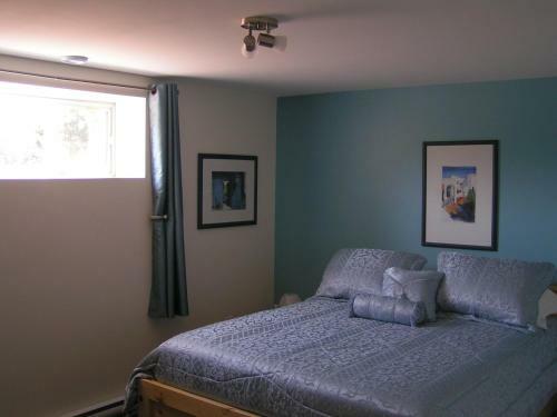 Nowak's Own B&B