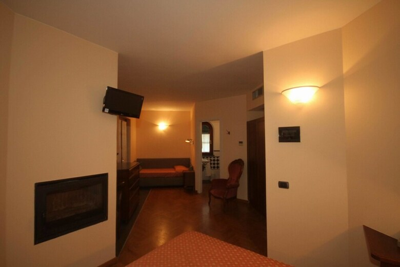 Hotel Albergo Ristorante La Pietra