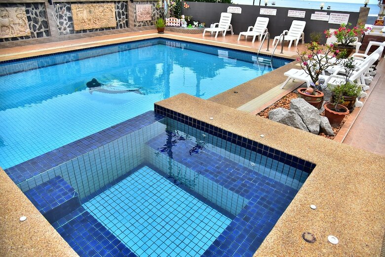Sun Beach Hotel