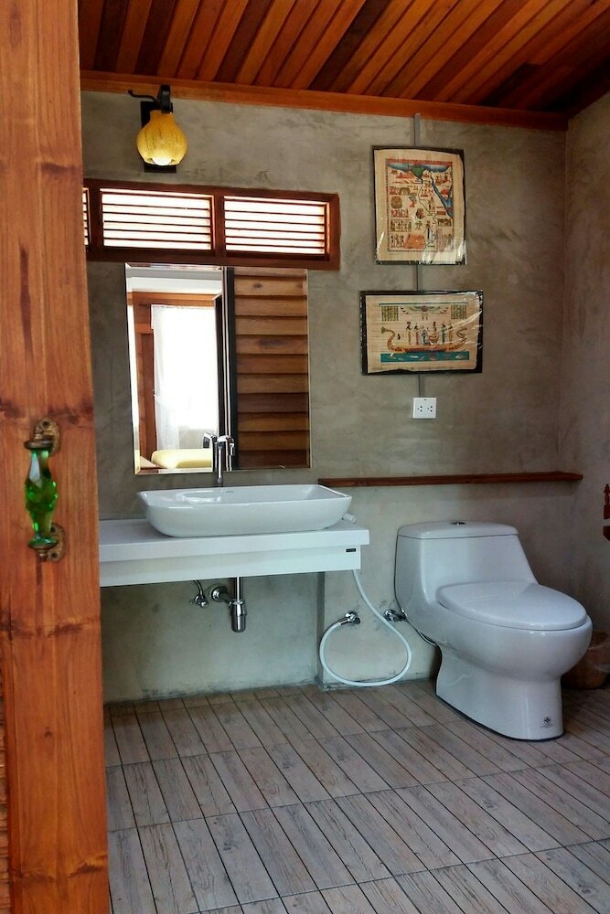 Hotel Rai Lung Tui Homestay