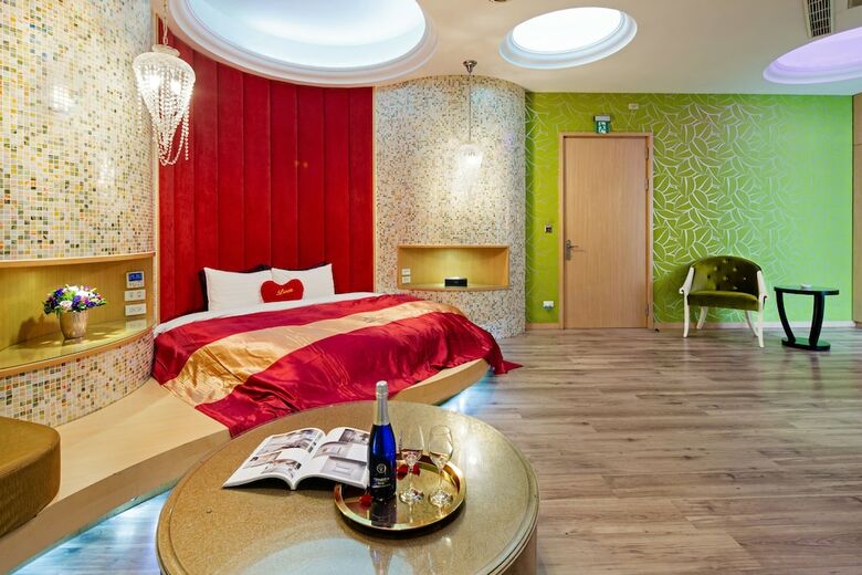 Hotel Affair Motel